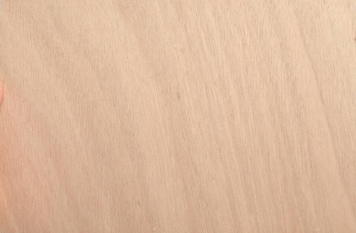 Okoume krydsfiner B/BB, FSC 100%